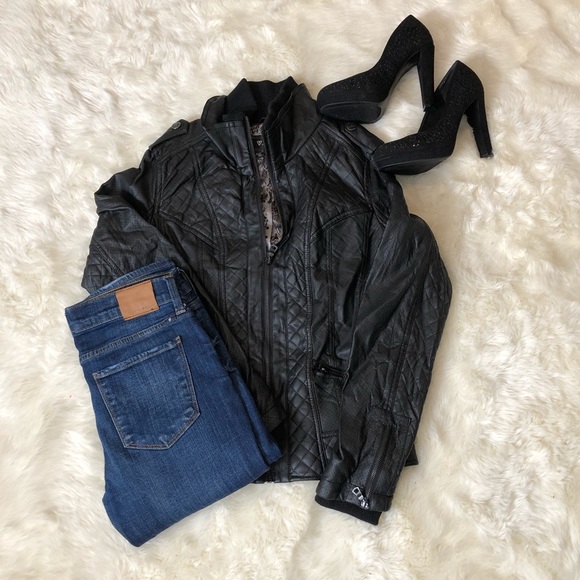 Guess Quilted Jacket - Picture 1 of 8